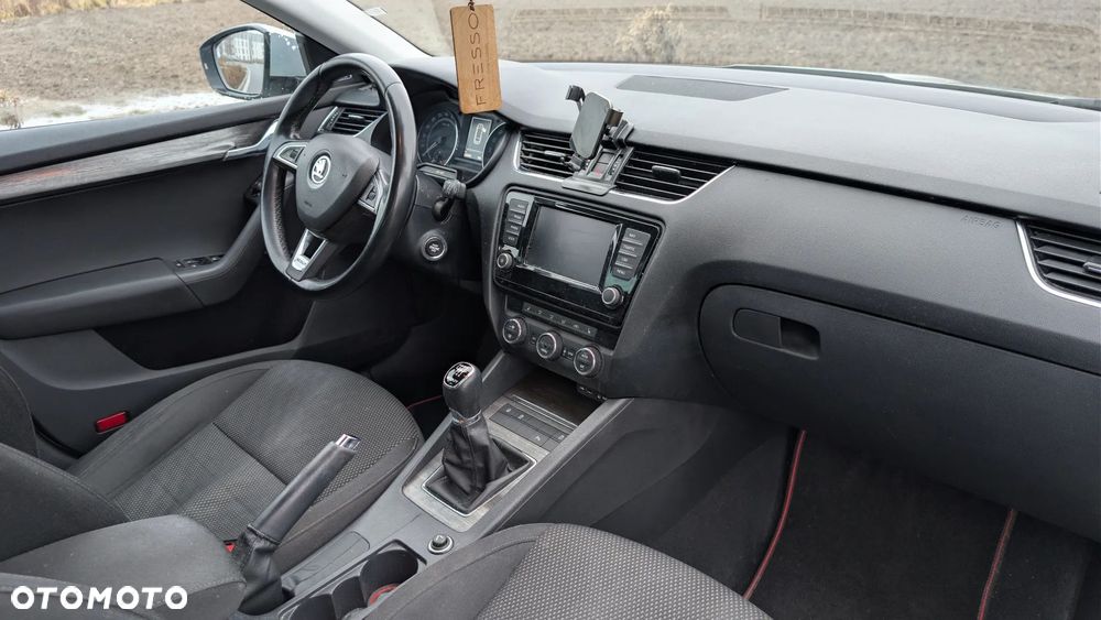 Skoda Octavia Scout 2.0 TDI 4x4 - 8