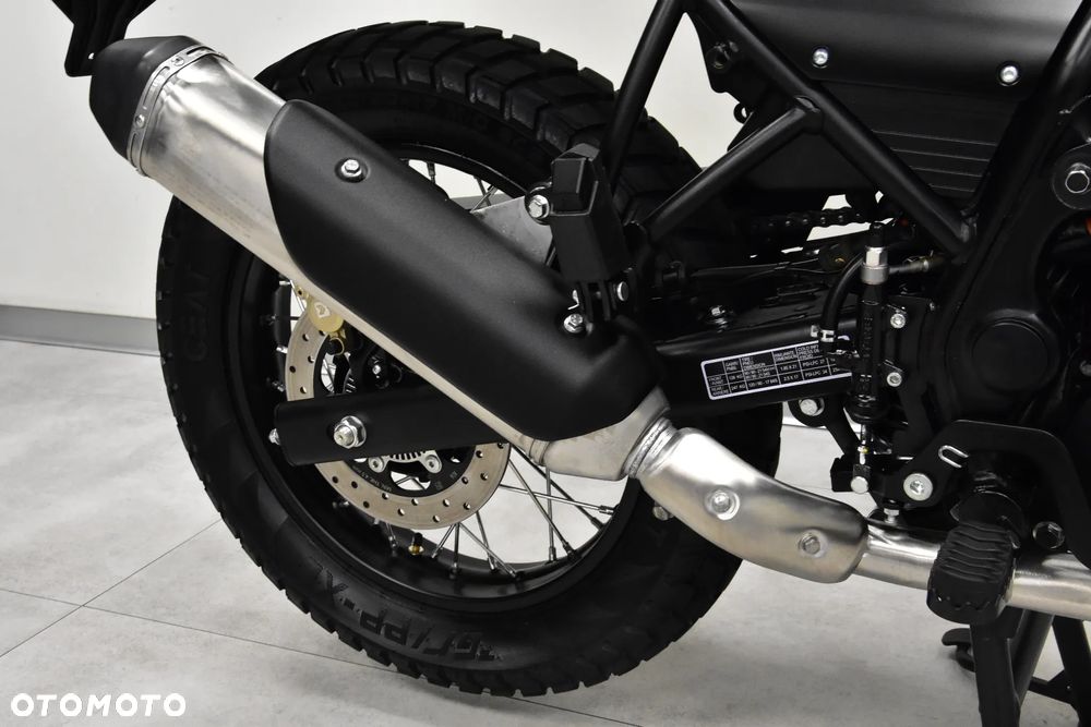 Royal Enfield Himalayan - 35