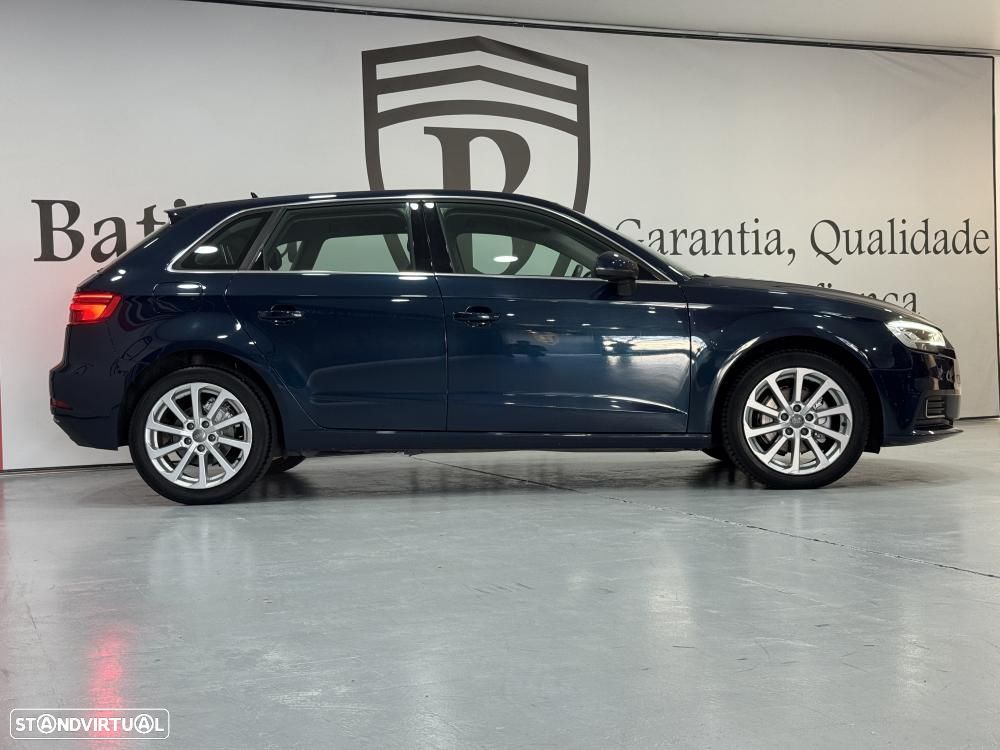 Audi A3 Sportback 30 TFSI Design - 6