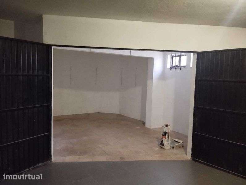 Alugo garagem box almada pragal - Grande imagem: 5/5