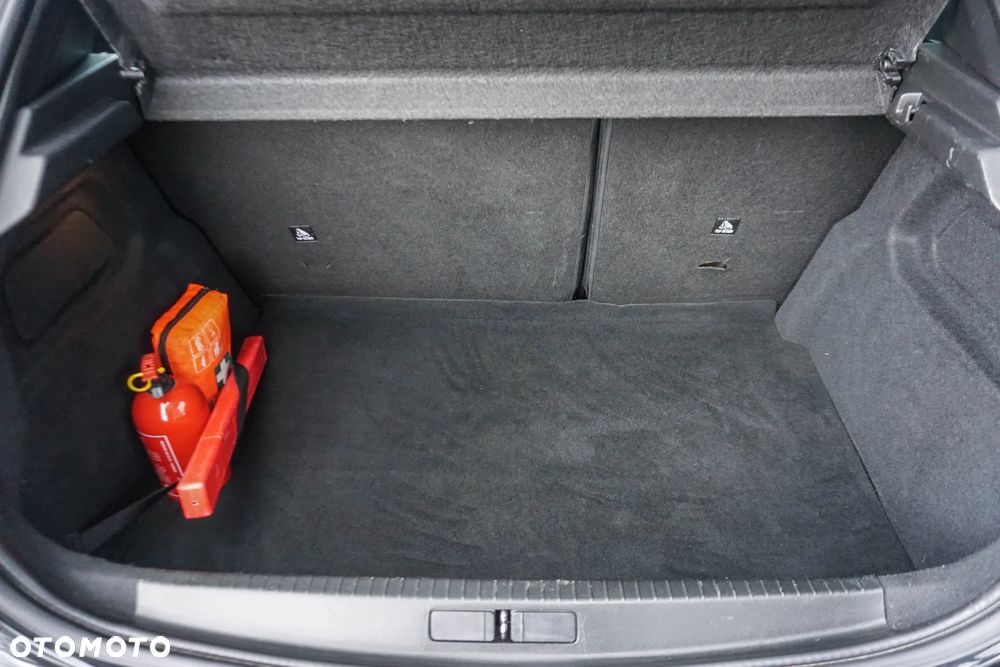 Peugeot 208 1.2 PureTech Active S&S - 29