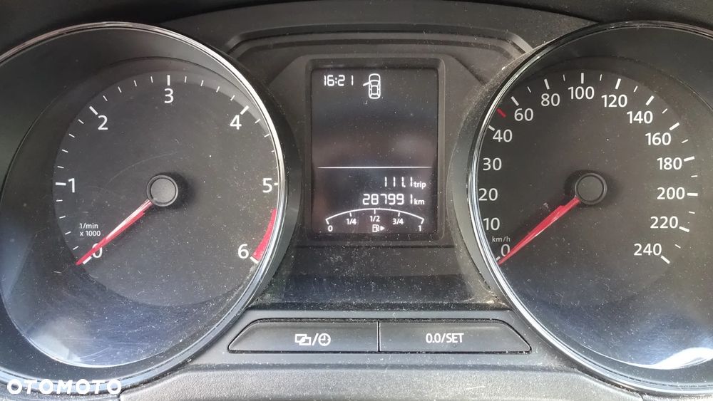 Volkswagen Polo 1.4 TDI beats - 6