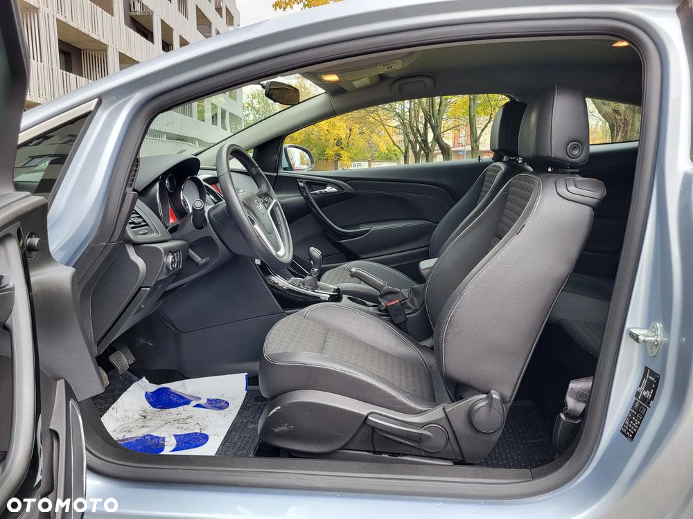 Opel Astra IV GTC 1.6 T SIDI Sport S&S EU6 - 4