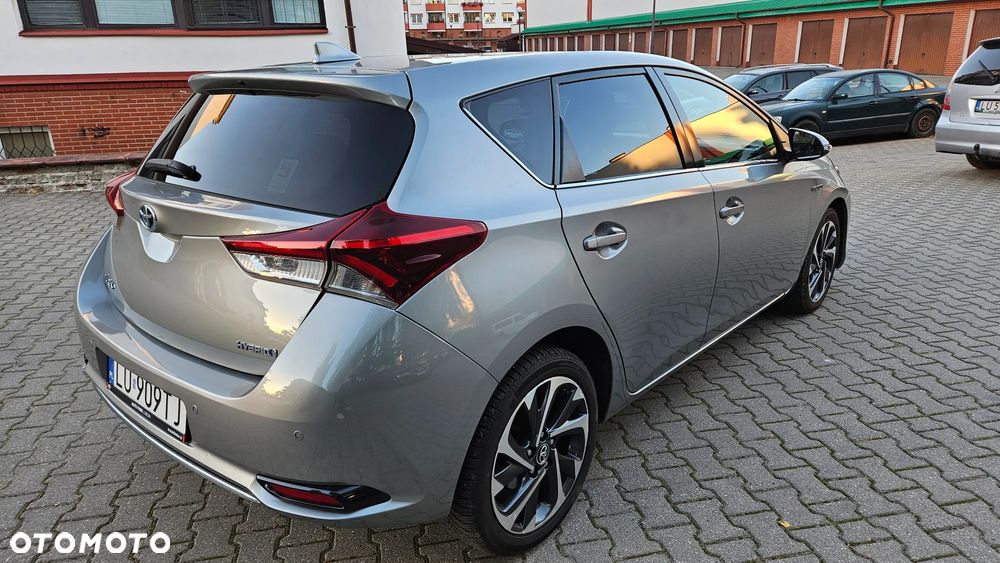 Toyota Auris Hybrid 135 Comfort - 5