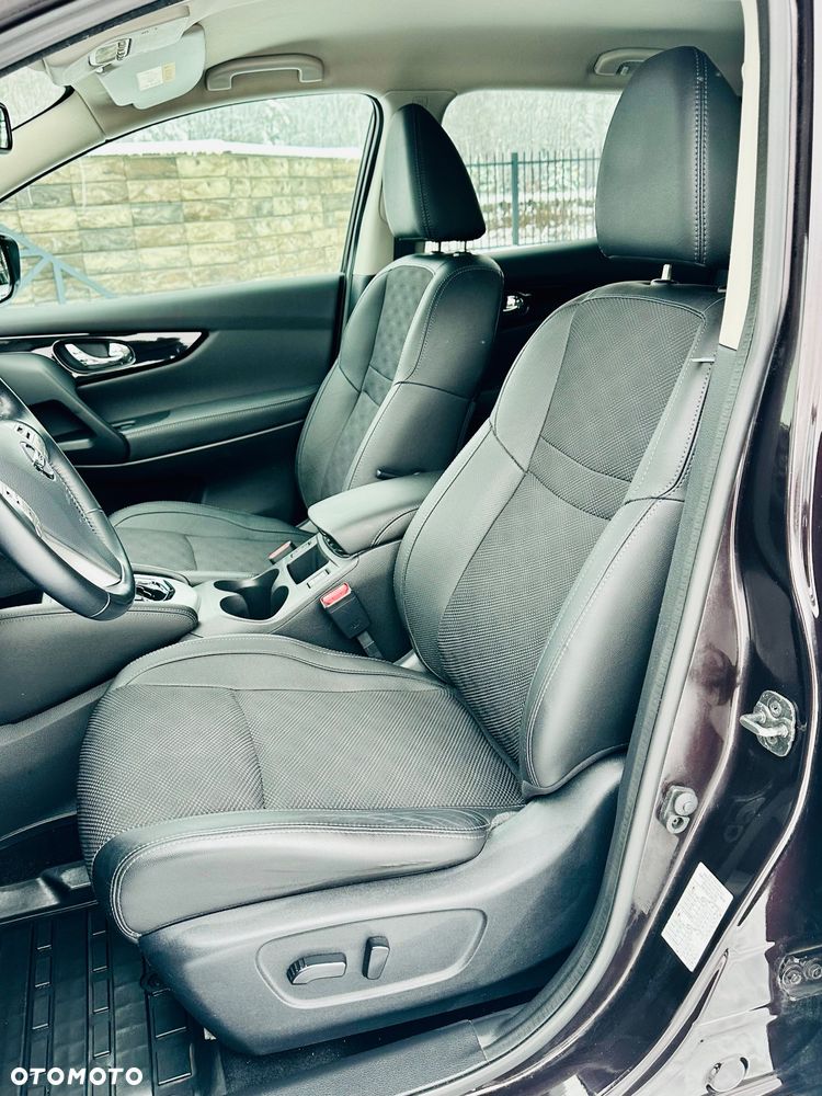 Nissan Qashqai 1.2 DIG-T Xtronic TEKNA+ - 19