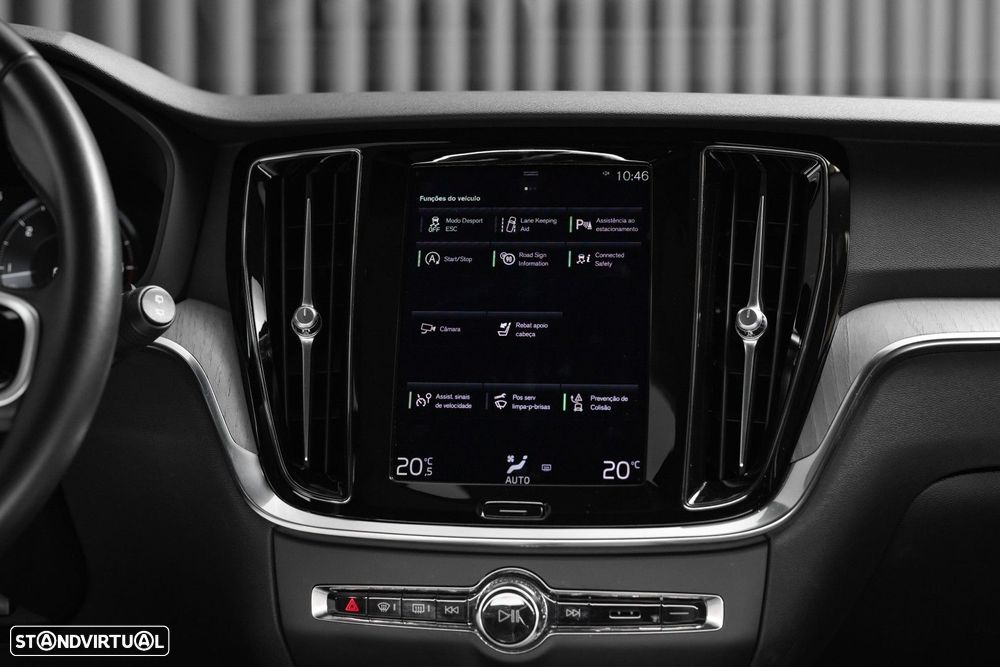 Volvo V60 2.0 B4 Momentum Geartronic - 20