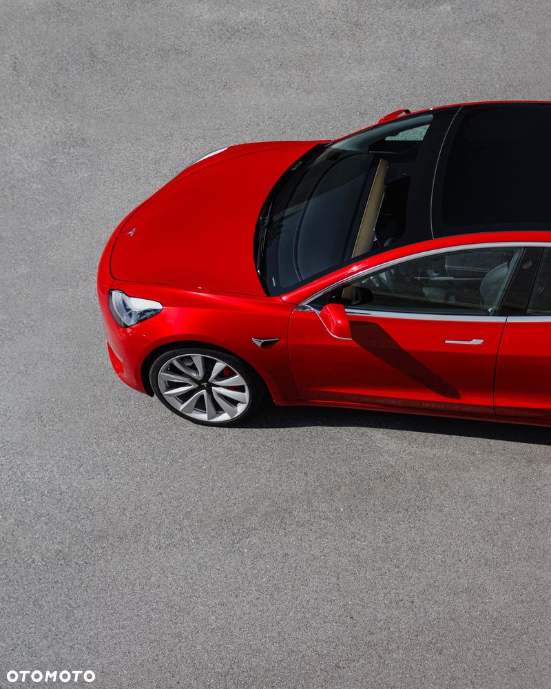 Tesla Model 3 - 14