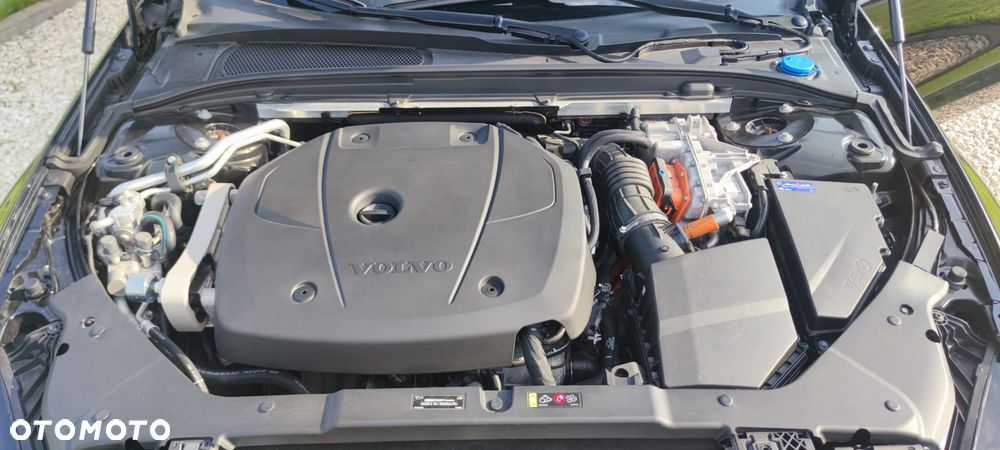 Volvo V60 T6 AWD Recharge Geartronic Inscription - 19