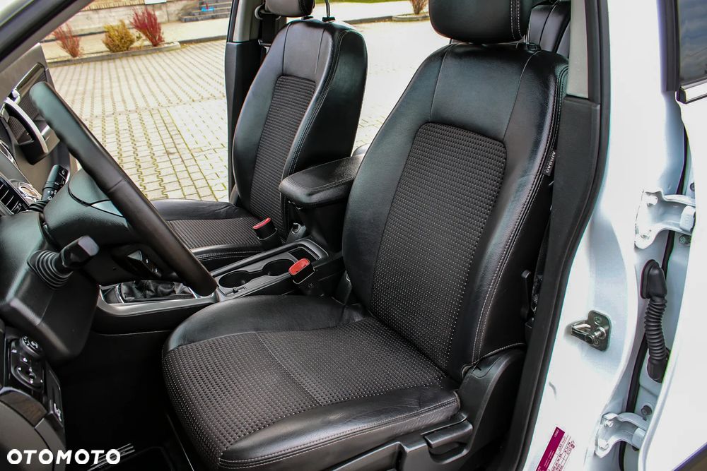 Chevrolet Captiva - 32