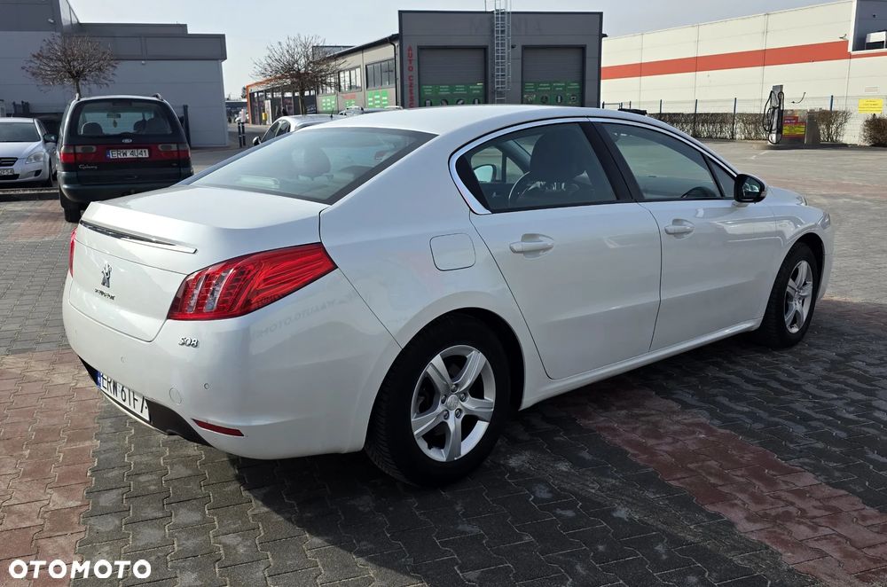 Peugeot 508 RXH 2.0 HDi HYbrid4 - 4