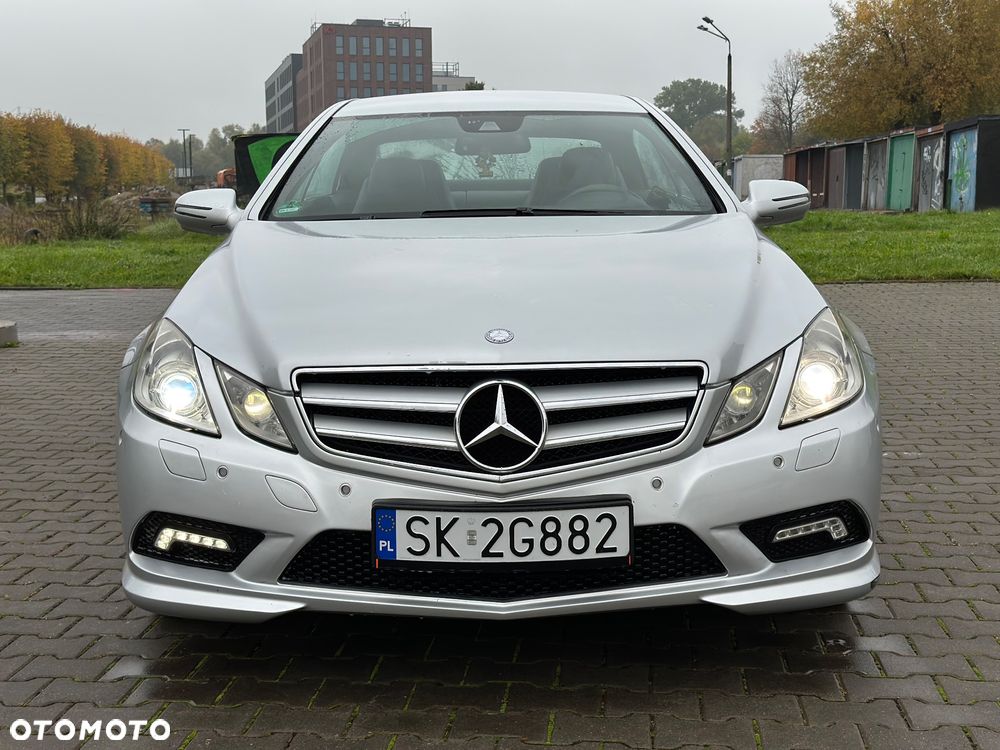 Mercedes-Benz Klasa E 350 CDI DPF Coupe BlueEFFICIENCY 7G-TRONIC Avantgarde - 5