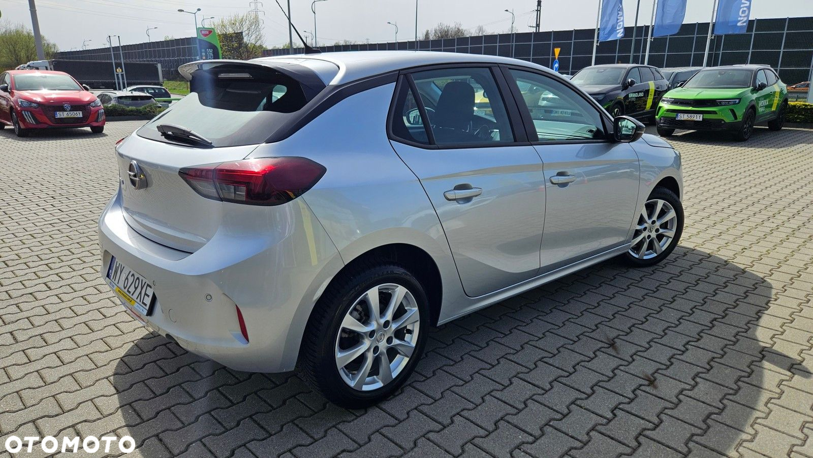 Opel Corsa 1.2 Elegance S&S - 2