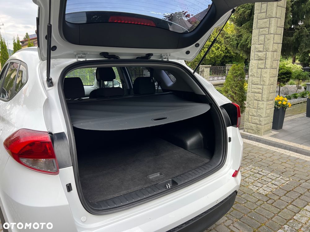 Hyundai Tucson blue 1.6 GDi 2WD Navi - 16