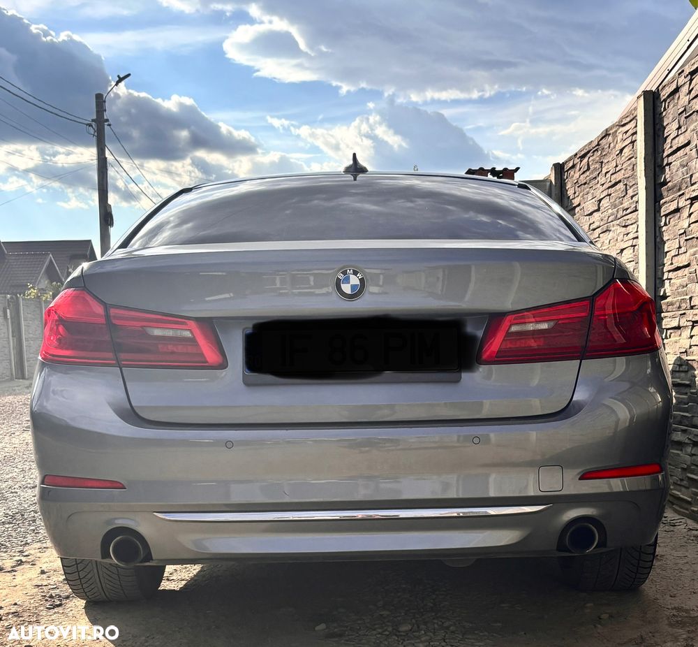 BMW Seria 5 520d AT - 4