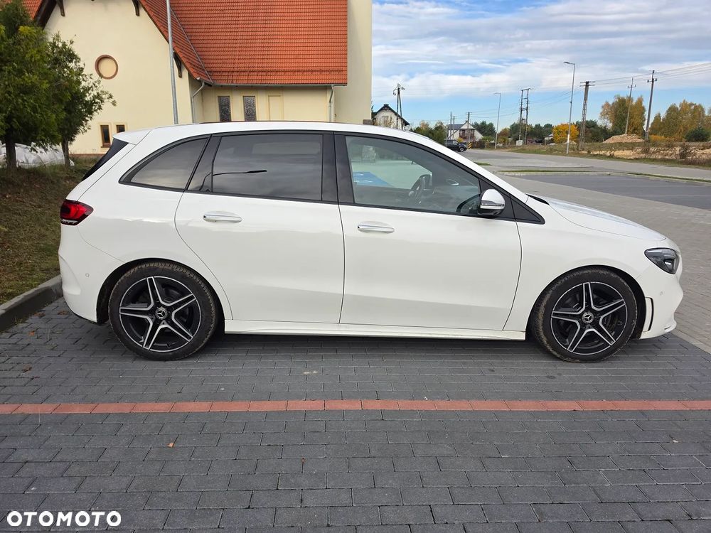 Mercedes-Benz B-Class 2020 photo 5