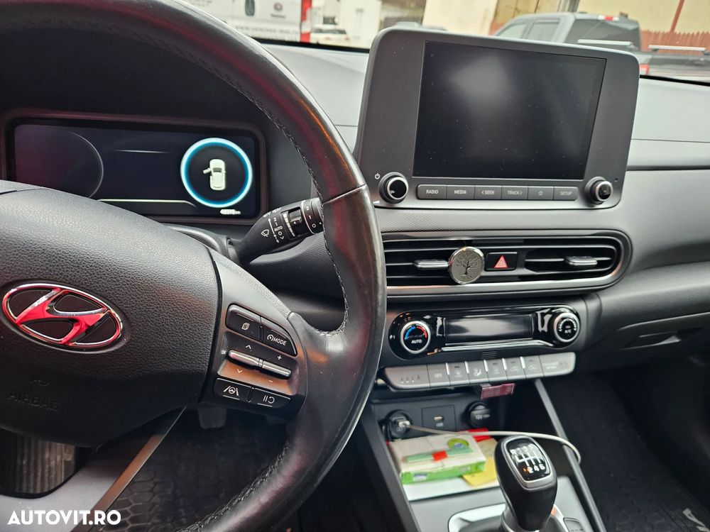 Hyundai KONA 1.0 T-GDI 120 CP 6MT 2WD Comfort - 9