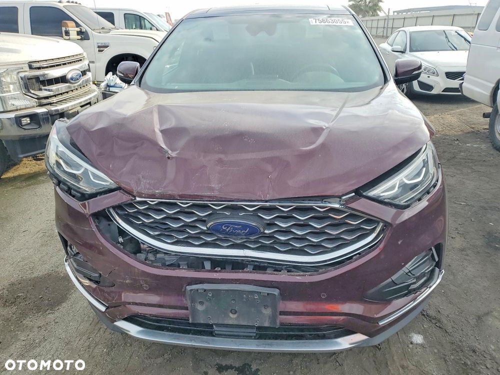 Ford Edge - 5