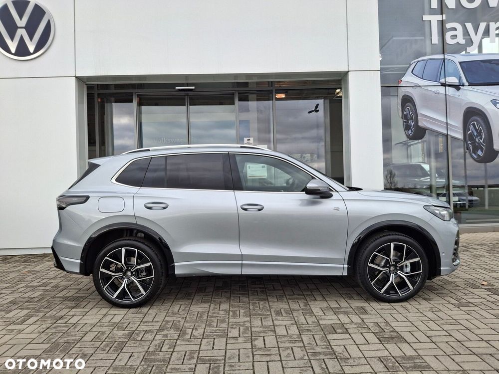 Volkswagen Tiguan - 5