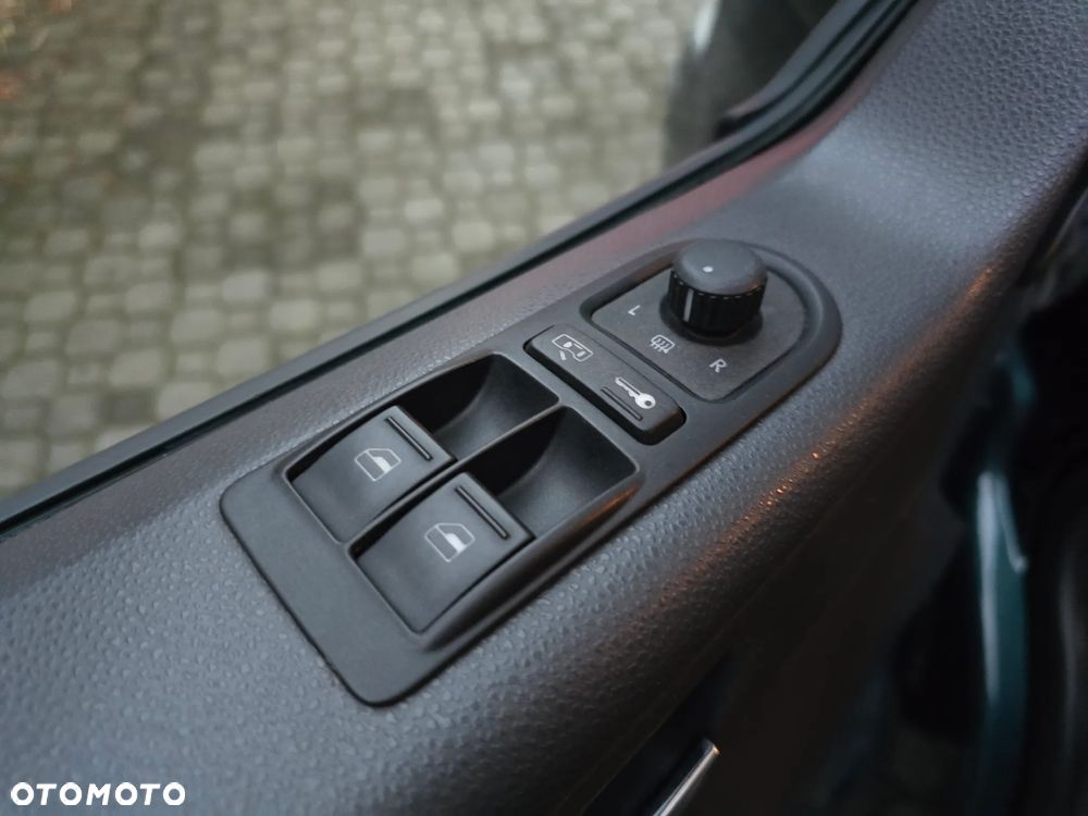 Volkswagen Transporter Caravelle Kurz Autm DPF Comfortline - 18