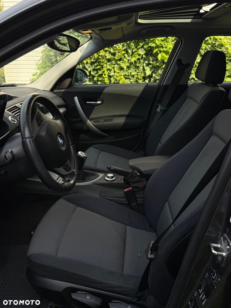BMW Seria 1 - 27
