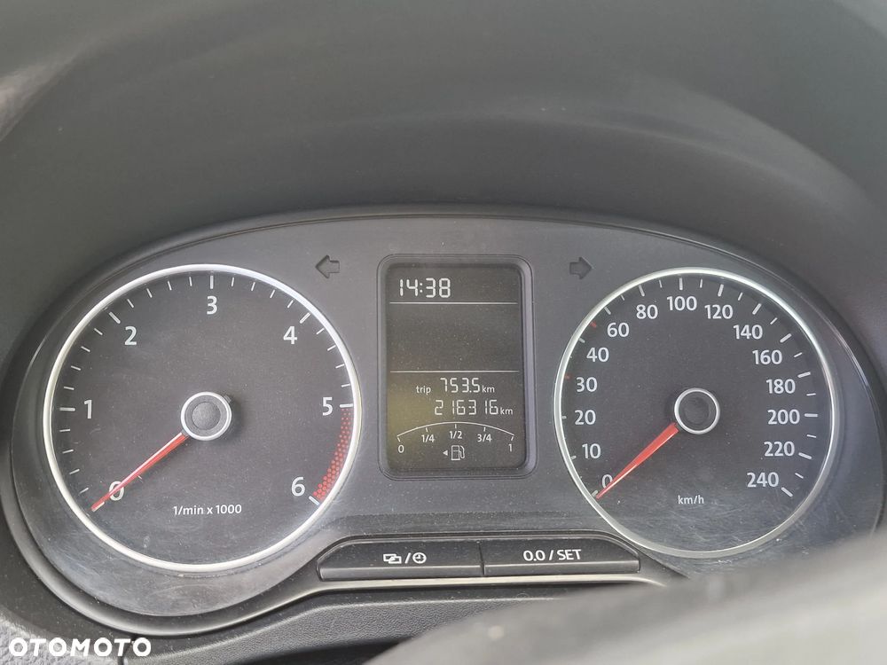 Volkswagen Amarok 2.0 TDI - 16