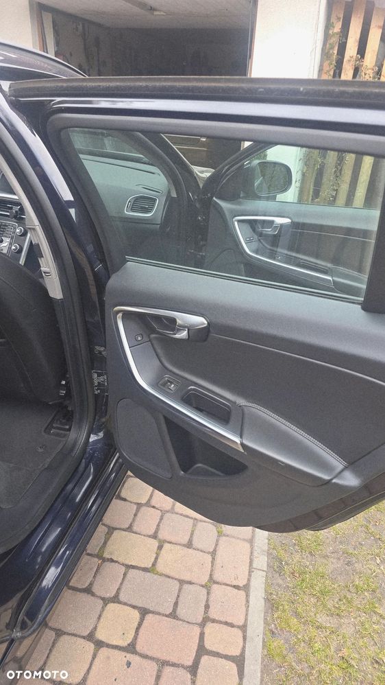 Volvo V60 D2 Ocean Race - 11