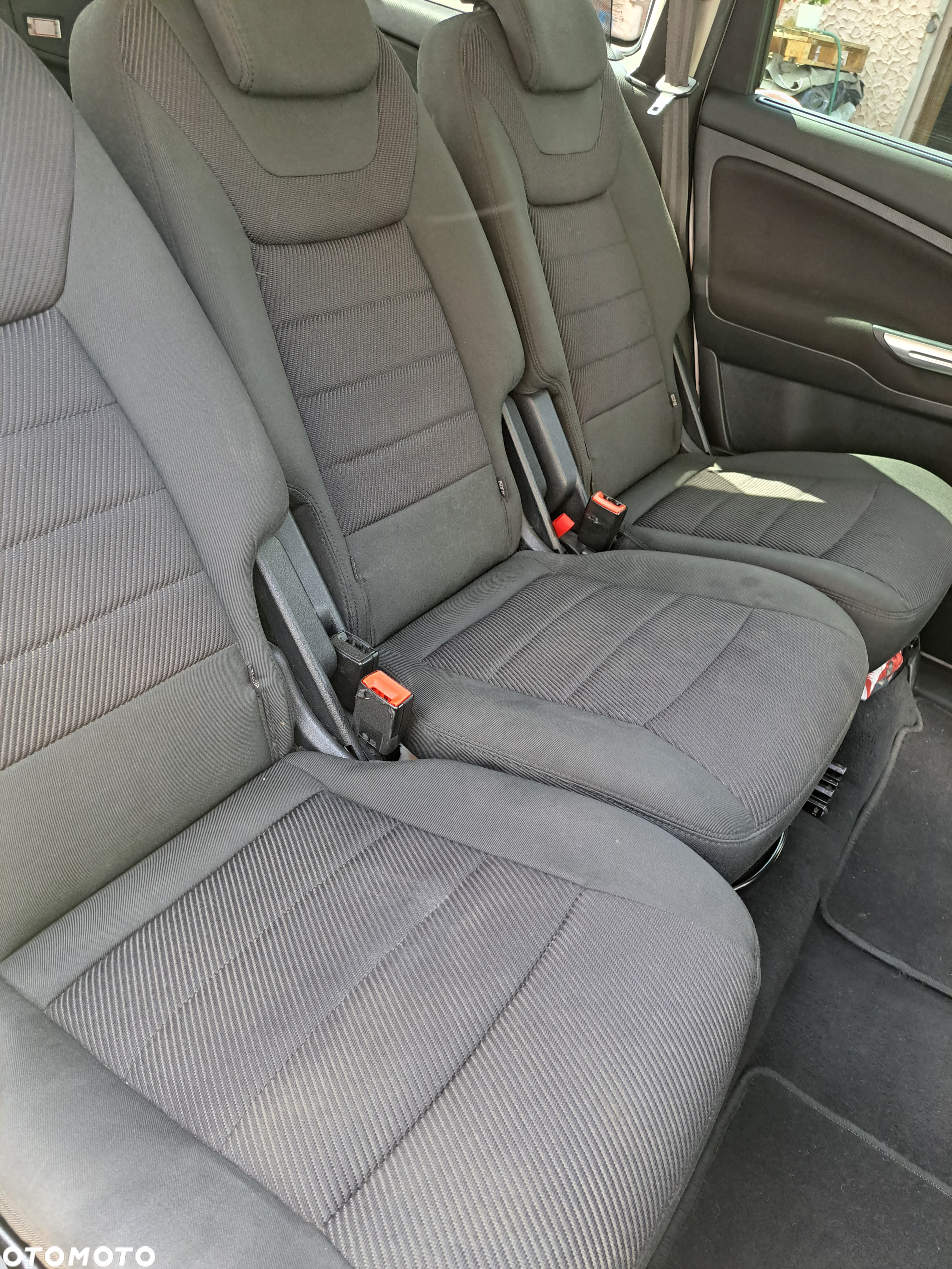 Ford Galaxy - 11
