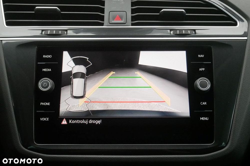 Volkswagen Tiguan - 21