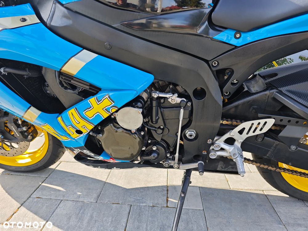 Suzuki GSX-R - 11