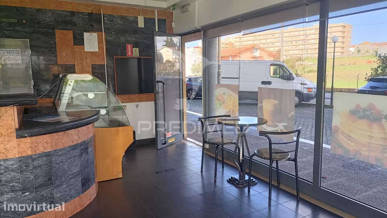 Cafeteria para arrendamento em S. Romão do Coronado - Grande imagem: 2/14