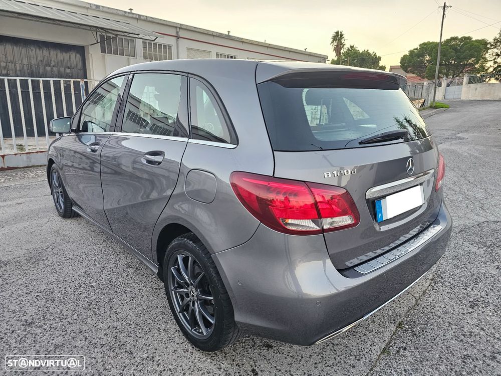 Mercedes-Benz B 180 d Urban Aut. - 10