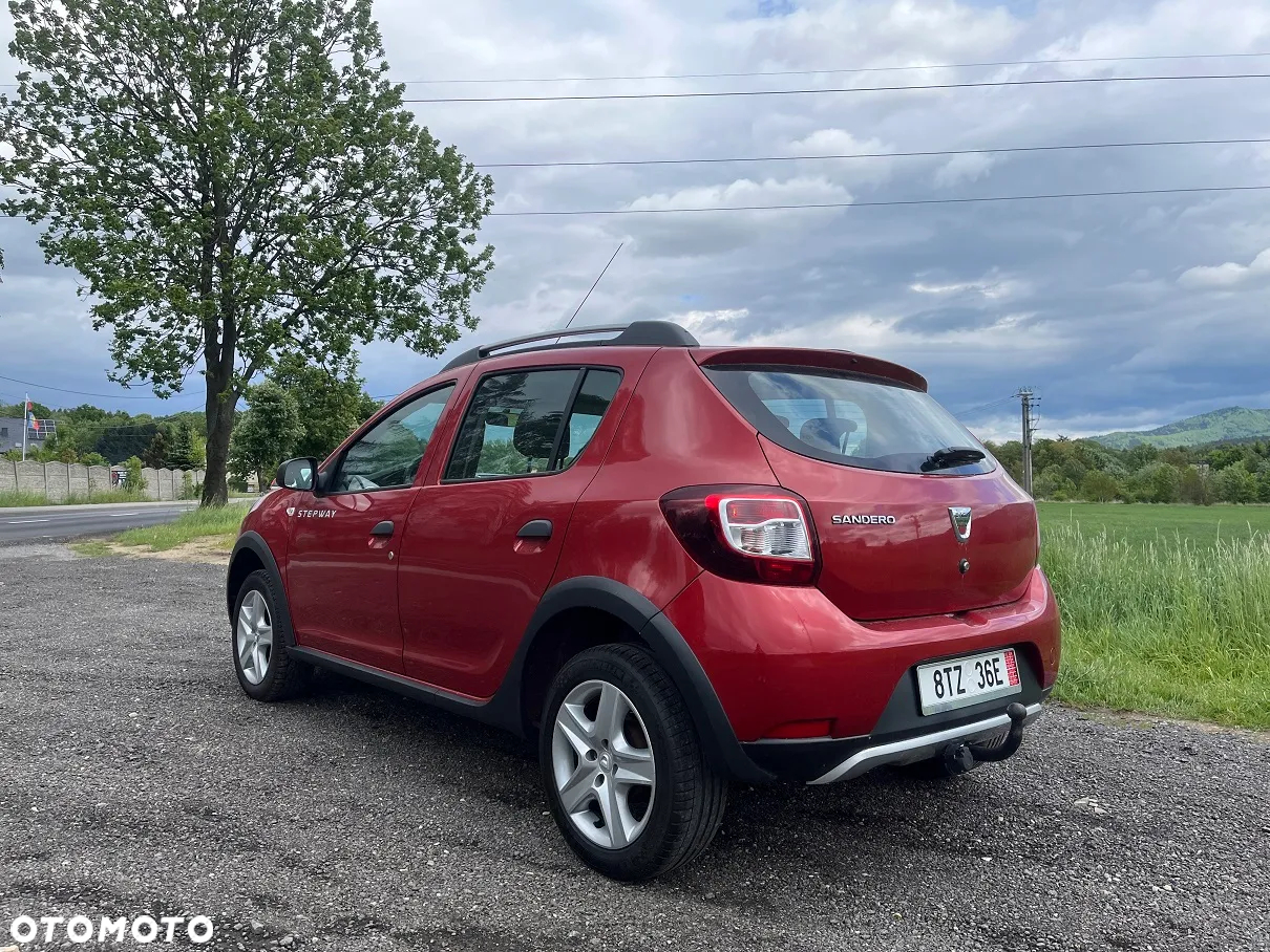 Dacia Sandero Stepway TCe 90 (S&S) Celebration - 8