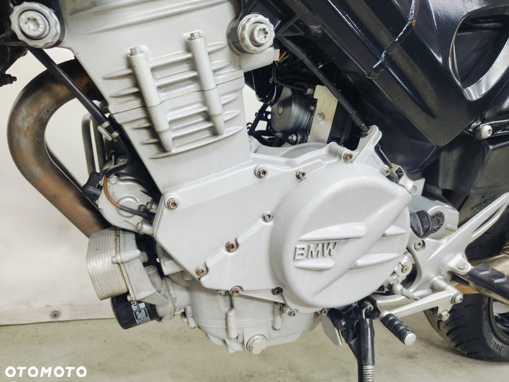 BMW F - 23