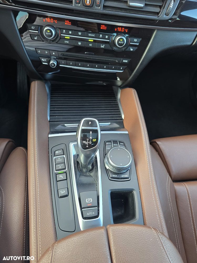 BMW X6 xDrive40d - 12