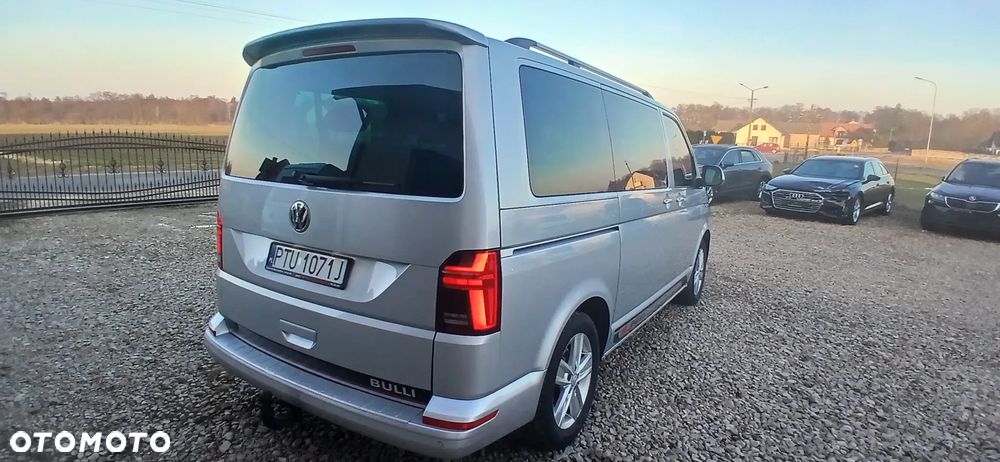 Volkswagen Caravelle 2.0 TDI L1 Comfortline DSG - 9