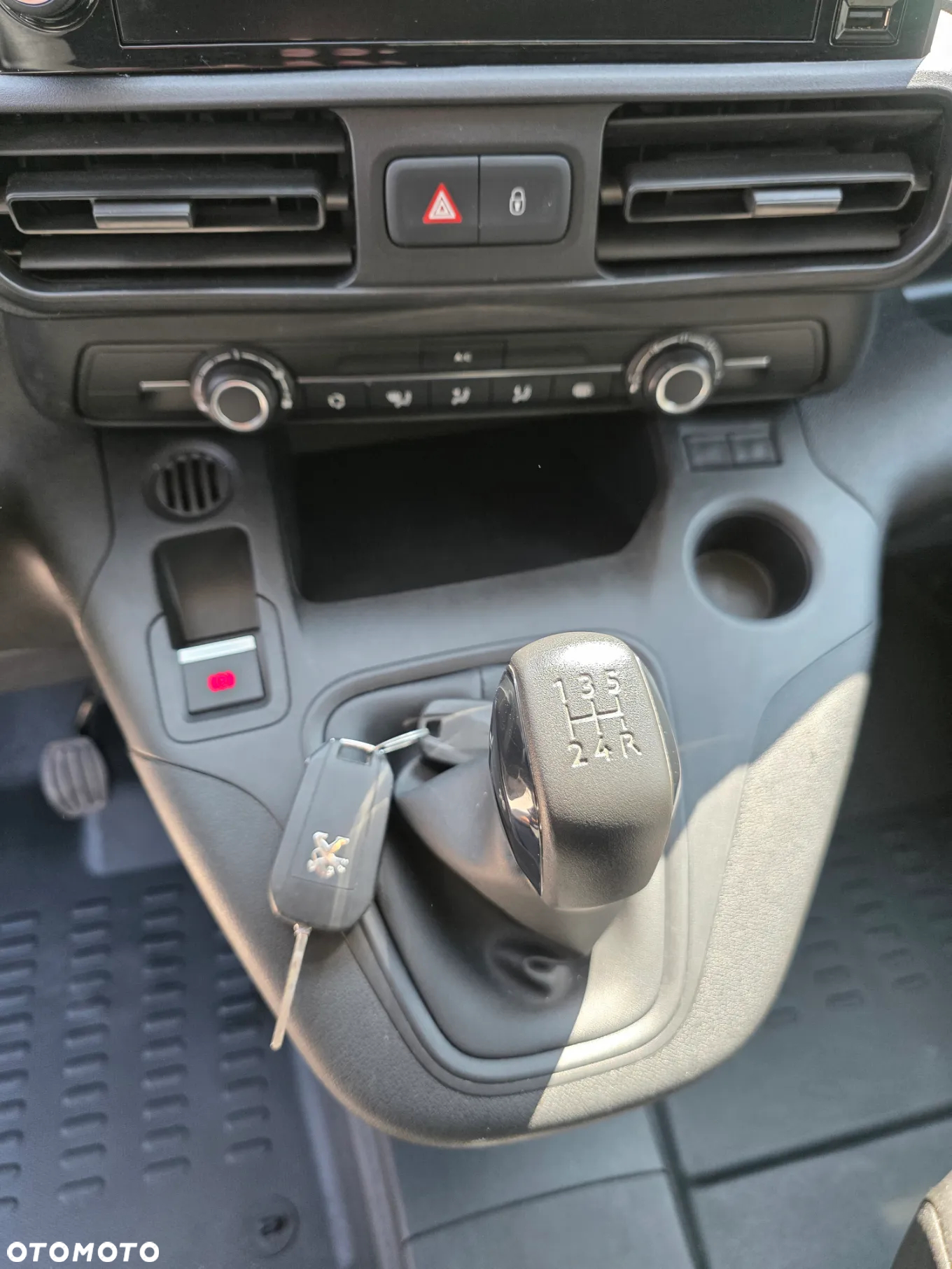 Peugeot Partner IV - 7