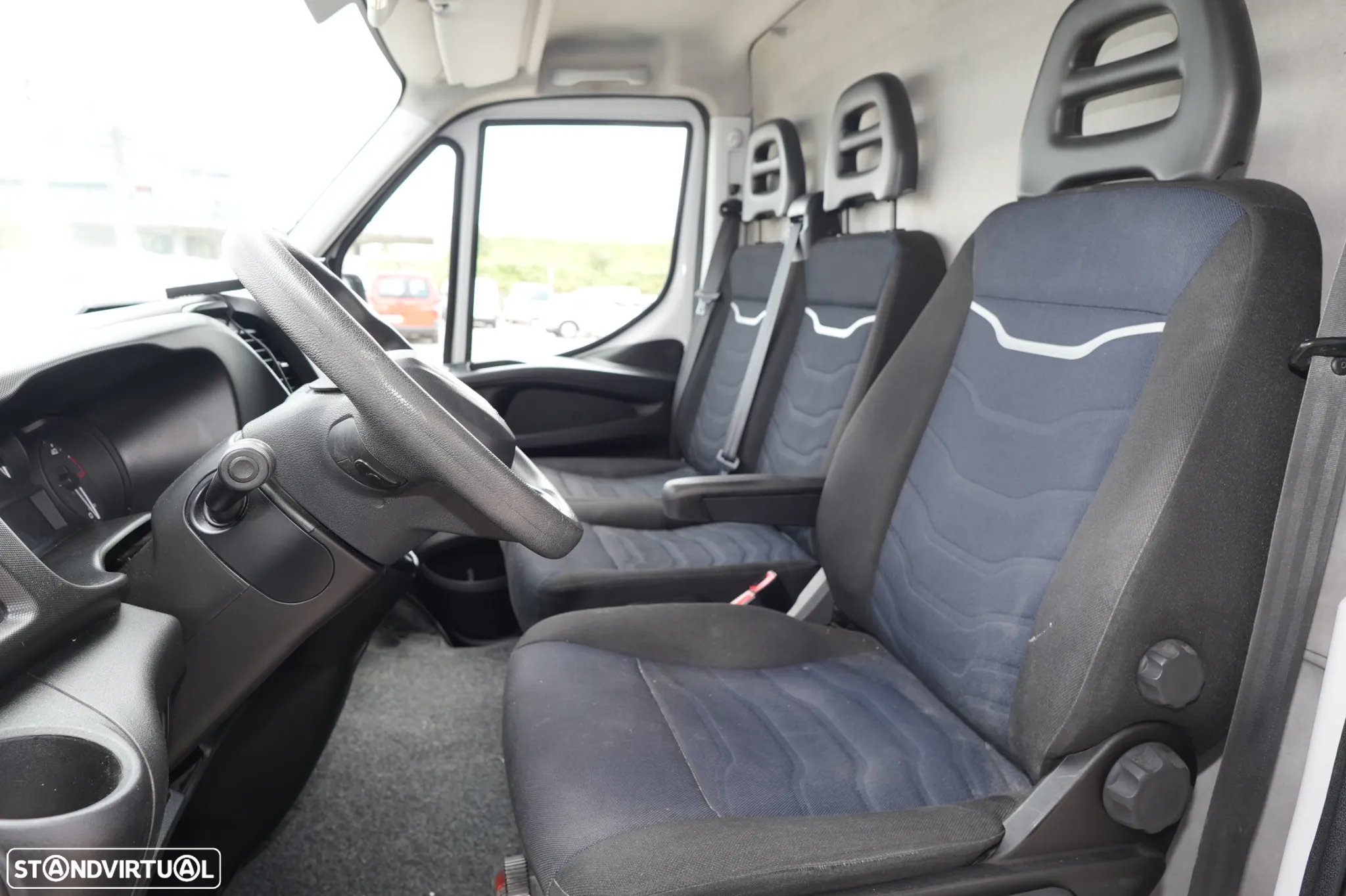 Iveco Daily 35-140 2.3td 140cv - 9