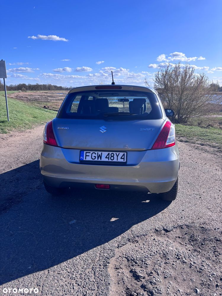 Suzuki Swift 1.2 Club - 2