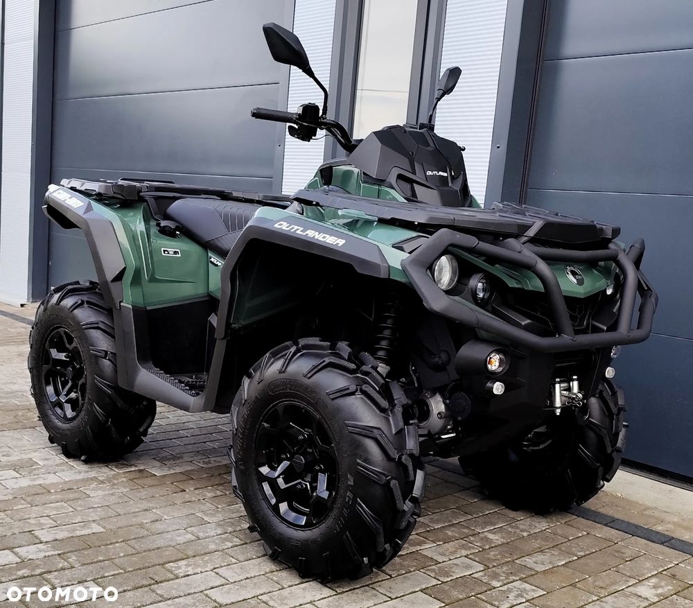 Can-Am Outlander - 1