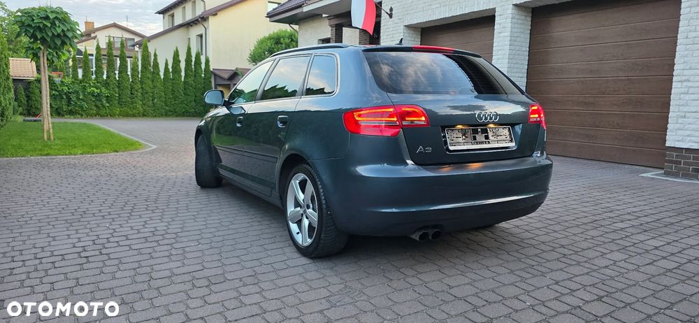 Audi A3 Sportback - 12