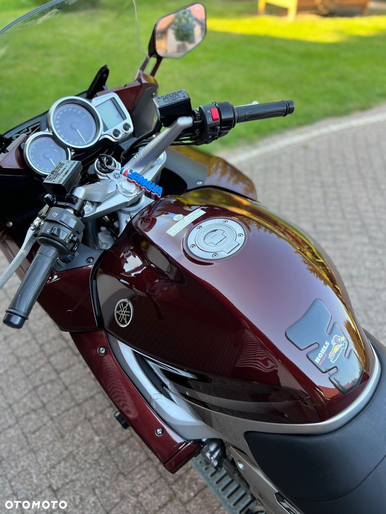 Yamaha FJR - 15