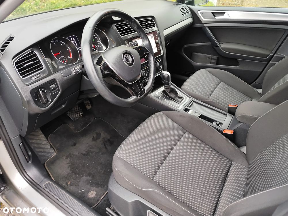 Volkswagen Golf 1.6 TDI (BlueMotion Technology) DSG Comfortline - 16