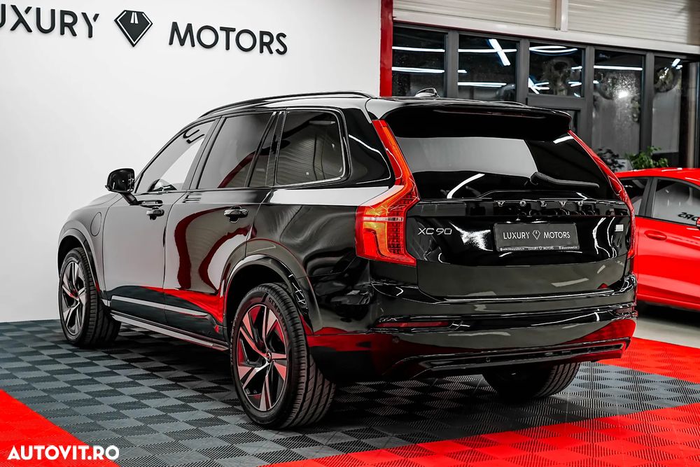 Volvo XC 90 T8 AWD Twin Engine Geartronic RDesign - 11