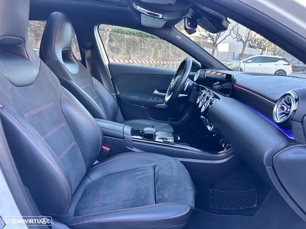 Mercedes-Benz A 180 7G-DCT AMG Line - 56