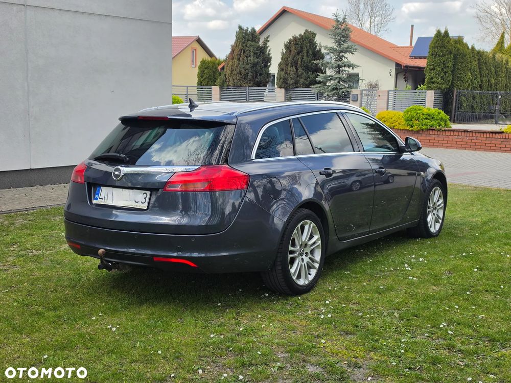 Opel Insignia - 18