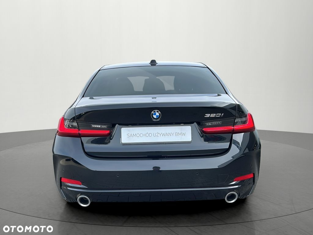 BMW Seria 3 - 8