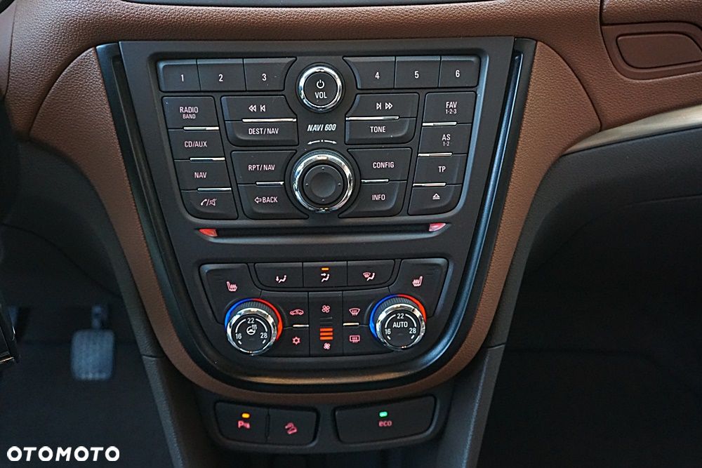 Opel Mokka 1.4 T Cosmo S&S 4x4 - 27