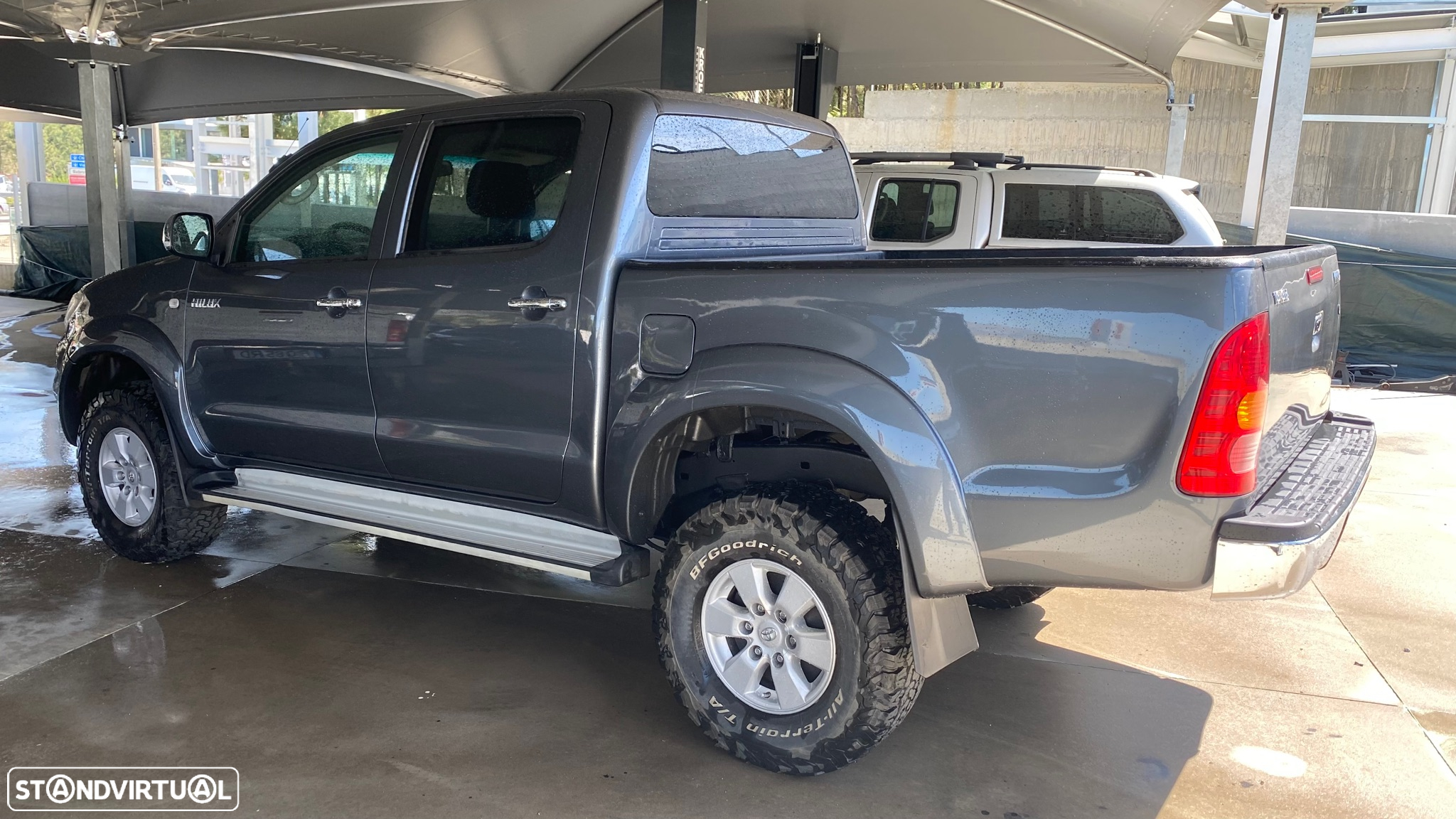 Toyota Hilux 2.5 D-4D 4WD CD Tracker - 9