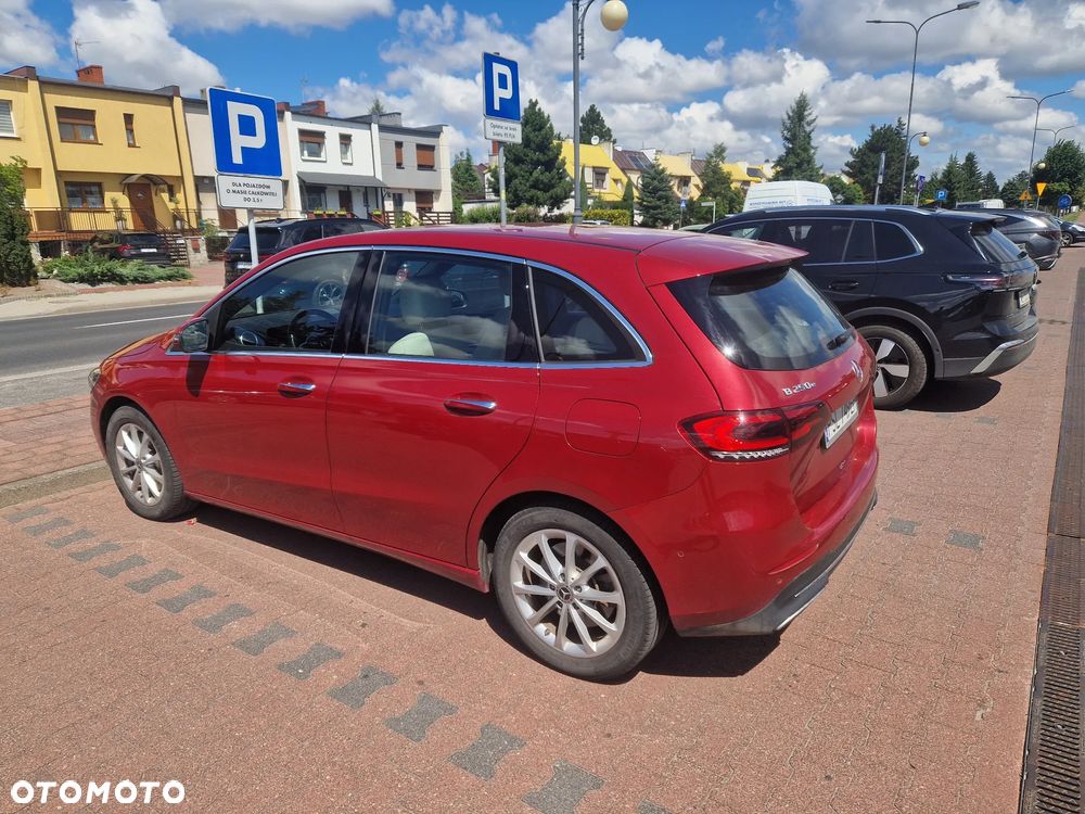 Mercedes-Benz Klasa B 250 e 8G-DCT Progressive - 7
