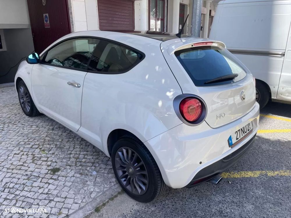 Alfa Romeo MiTo 1.3 JTDM Distinctive - 12